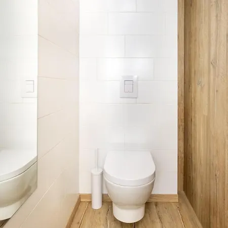 B44 Brody ブダペスト